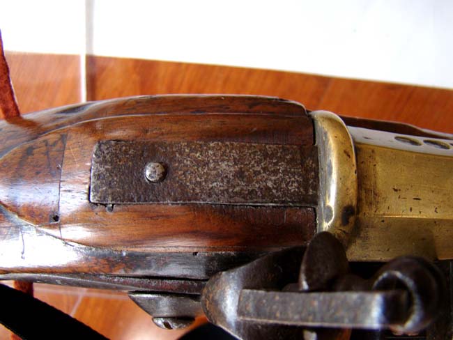 An English Queen Anne period  brass barreled flintlock sea service blunderbuss by Thomas Green dated 1708. — image 11
